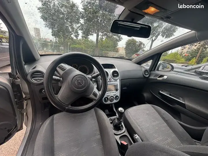 Opel Corsa 2012 photo 5