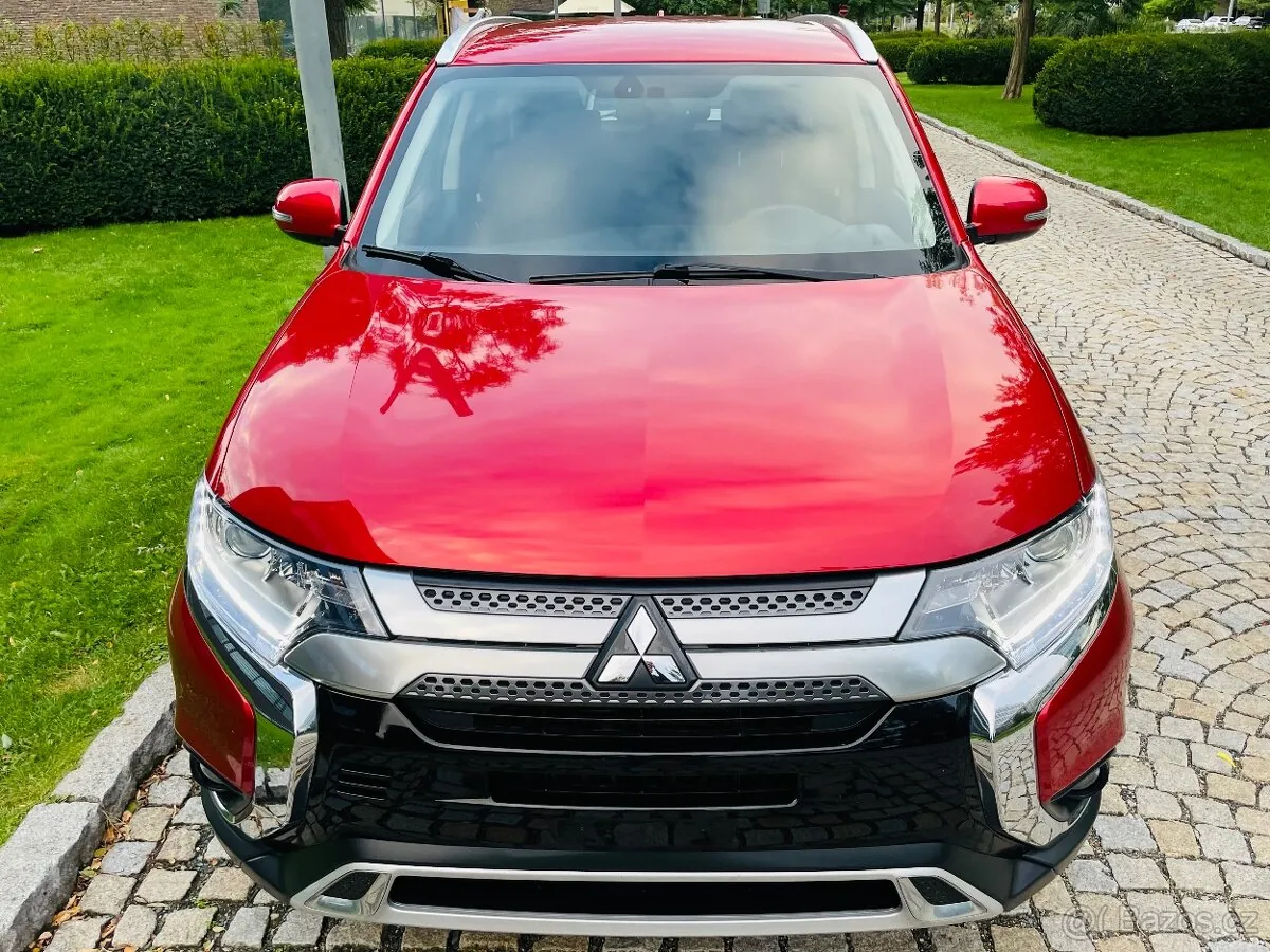 Mitsubishi Outlander 2020 photo 3