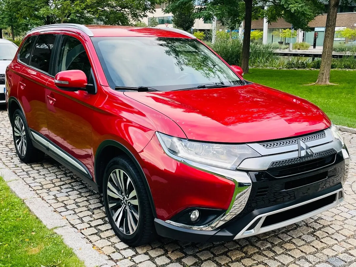 Mitsubishi Outlander 2020 photo 4