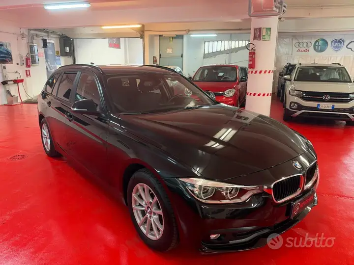 BMW 318D 2019 photo 3