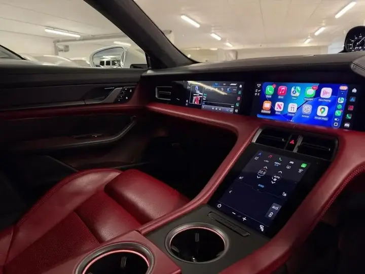 Porsche Taycan 2020 photo 3