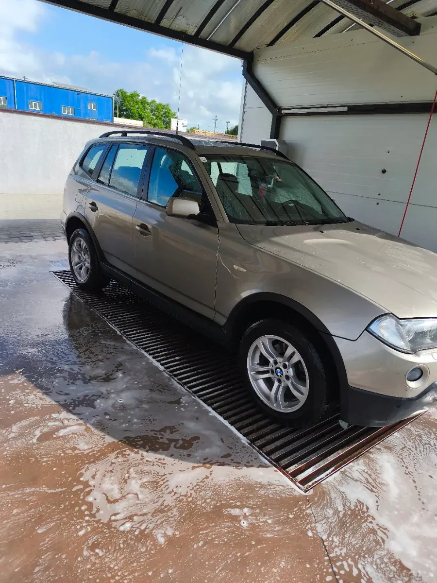 BMW X3 2007 photo 2