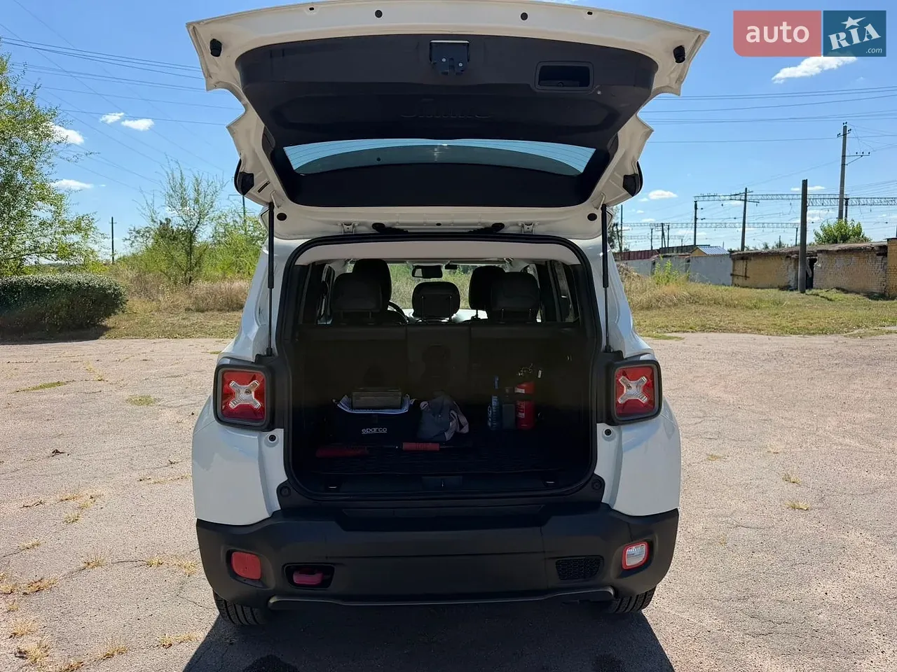 Jeep Renegade 2018 photo 2