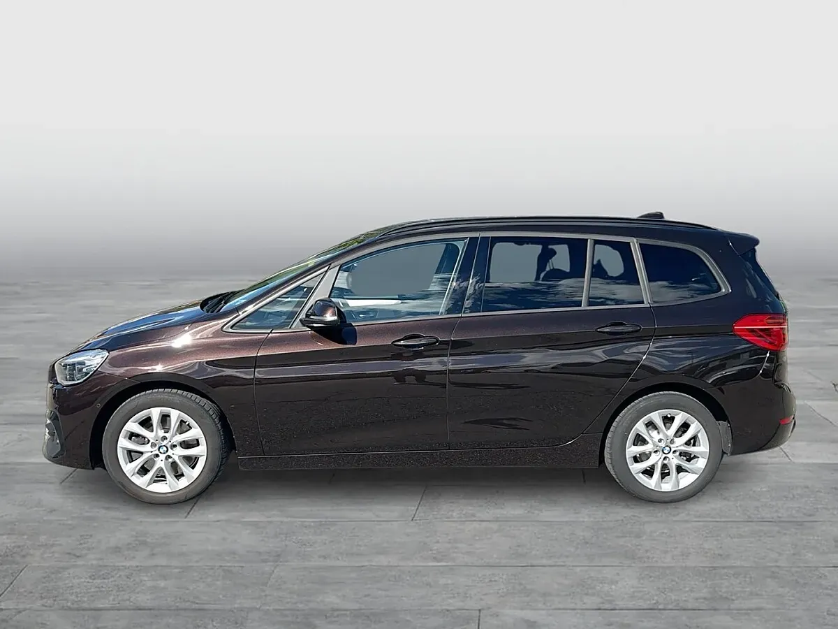 BMW 2 Series 2020 photo 2