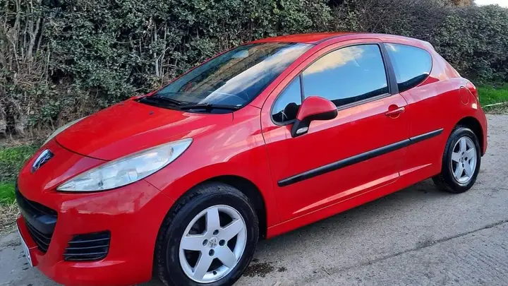 Peugeot 207
