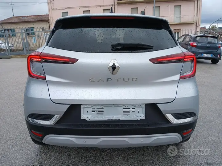 Renault Captur 2022 photo 5