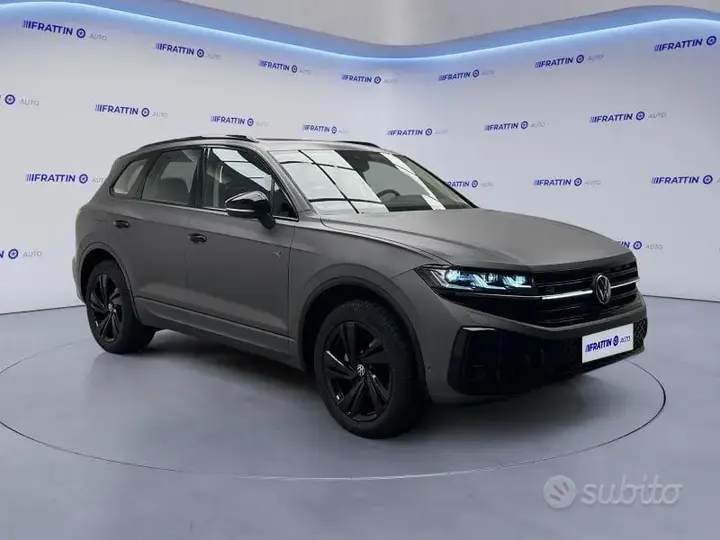 Volkswagen Touareg 2026 photo 4