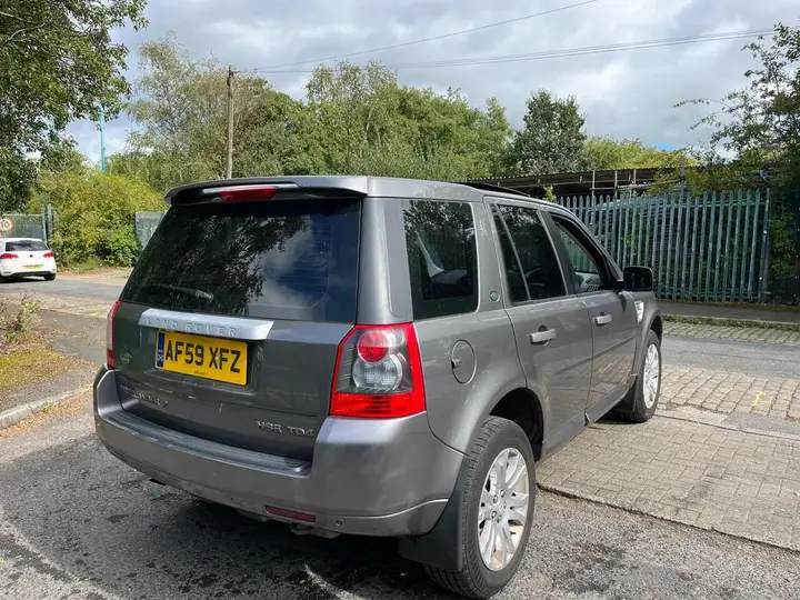 Land Rover Freelander 2 2009 photo 4