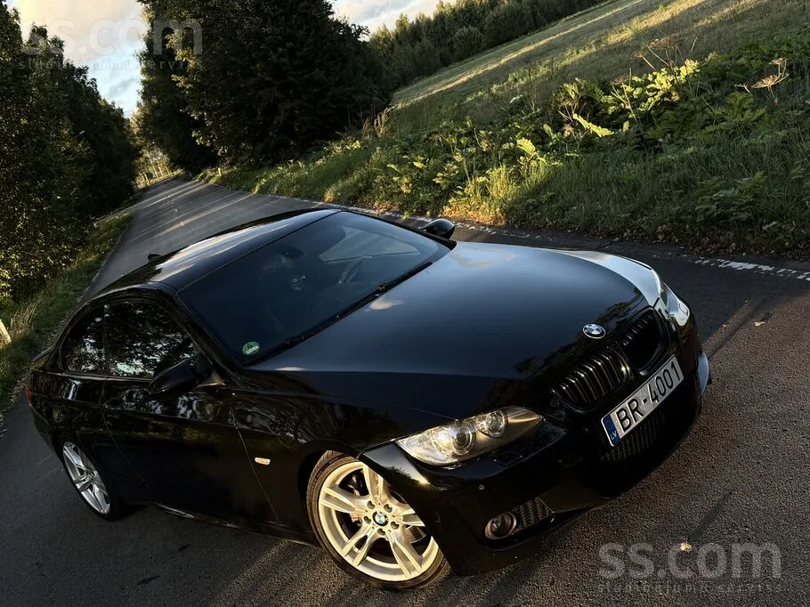 BMW 330 2007 photo 3