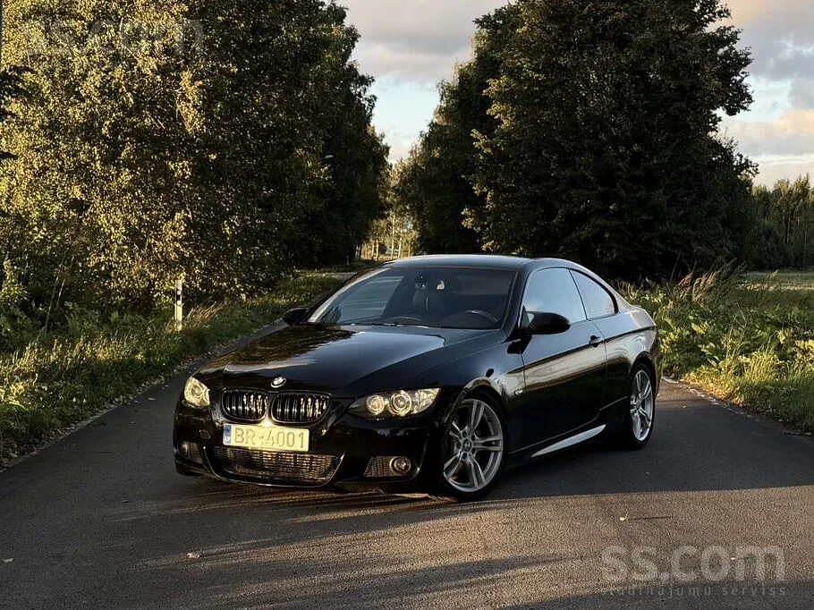 BMW 330