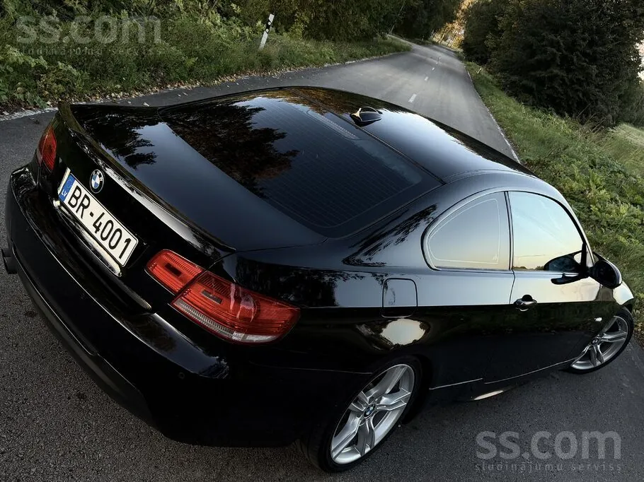 BMW 330 2007 photo 5