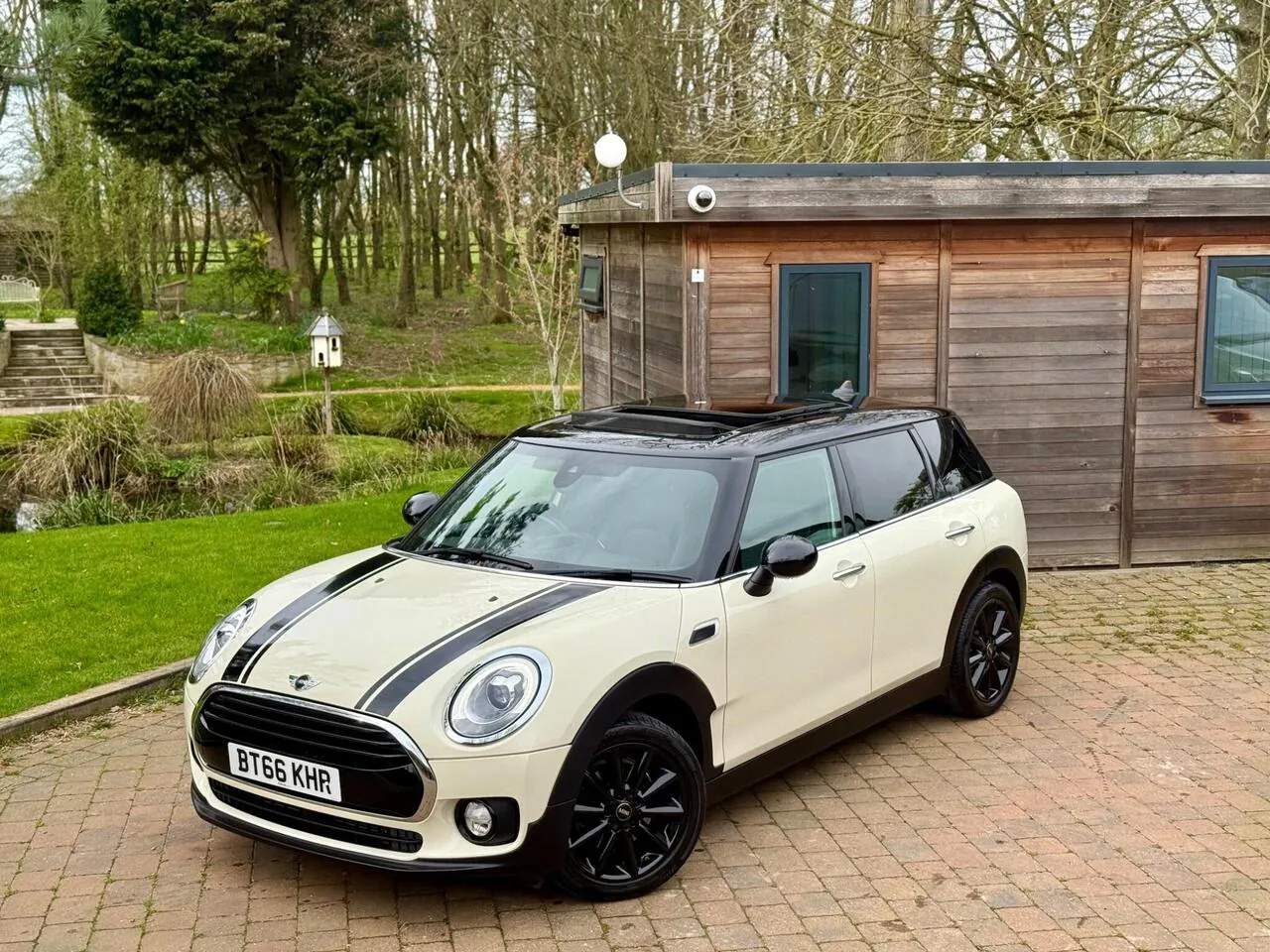 Mini Clubman 2016 photo 2