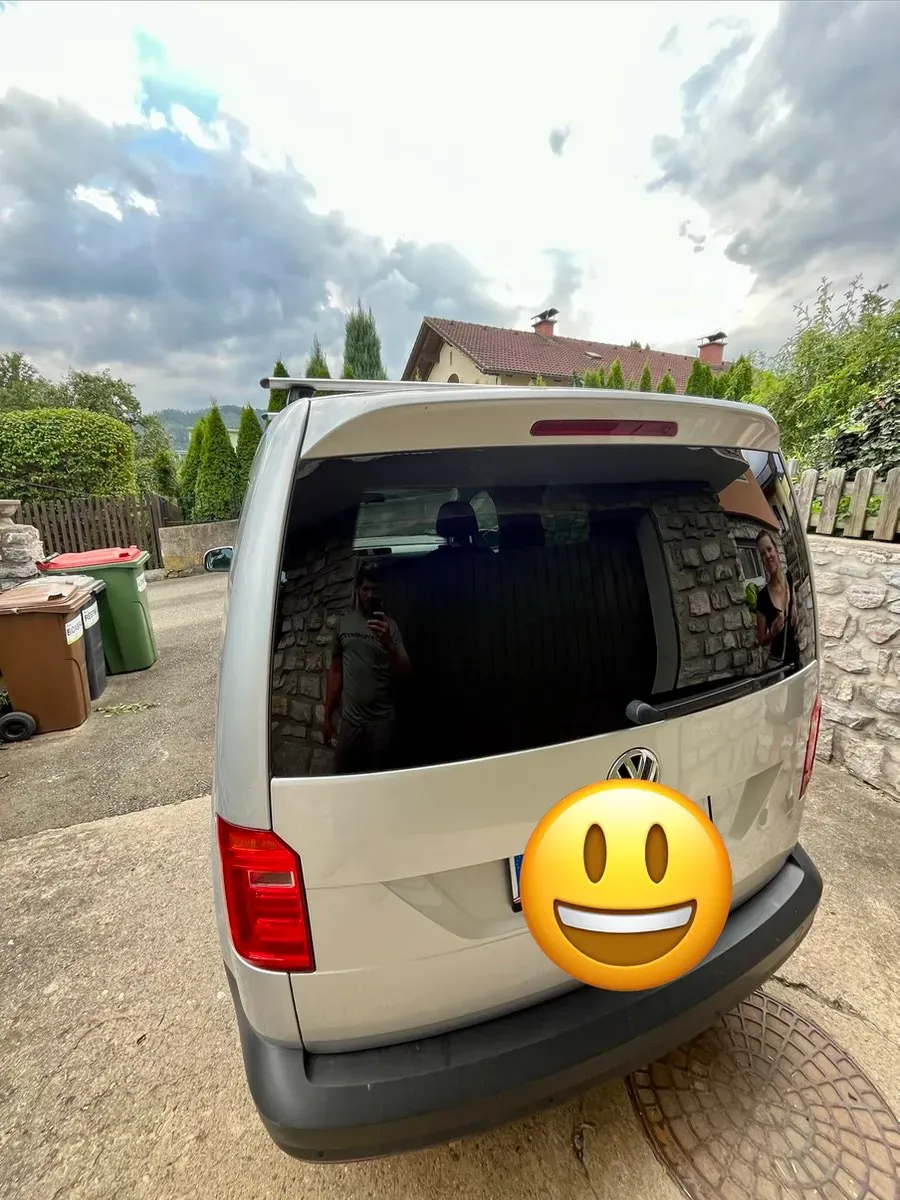 Volkswagen Caddy 2015 photo 2