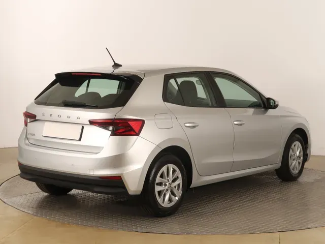 Skoda Fabia 2023 photo 4