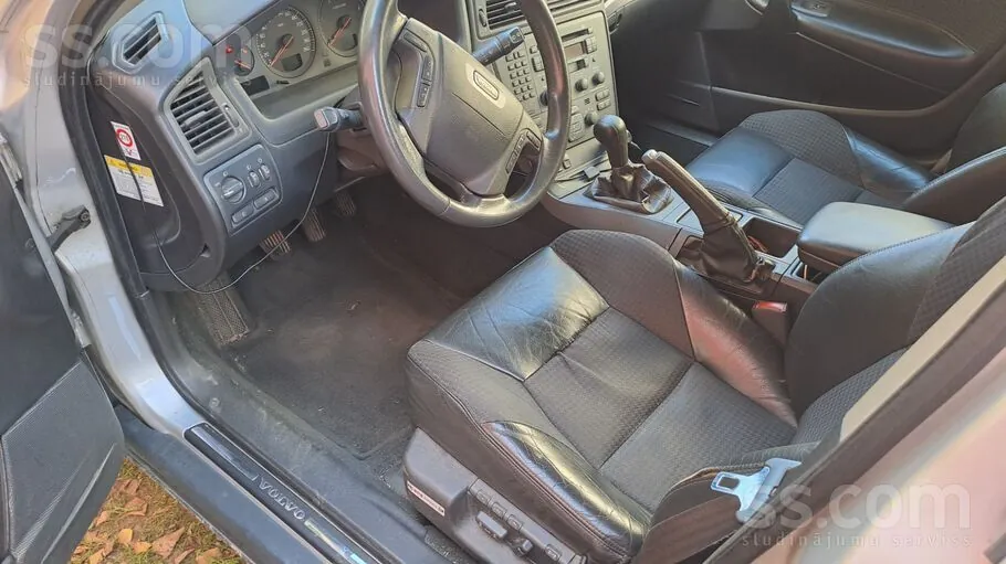 Volvo V70 2002 photo 5