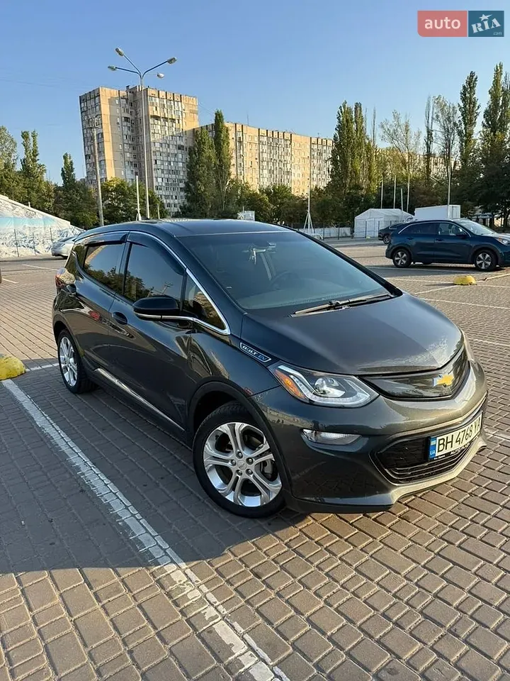 Chevrolet Bolt Ev 2017 photo 2