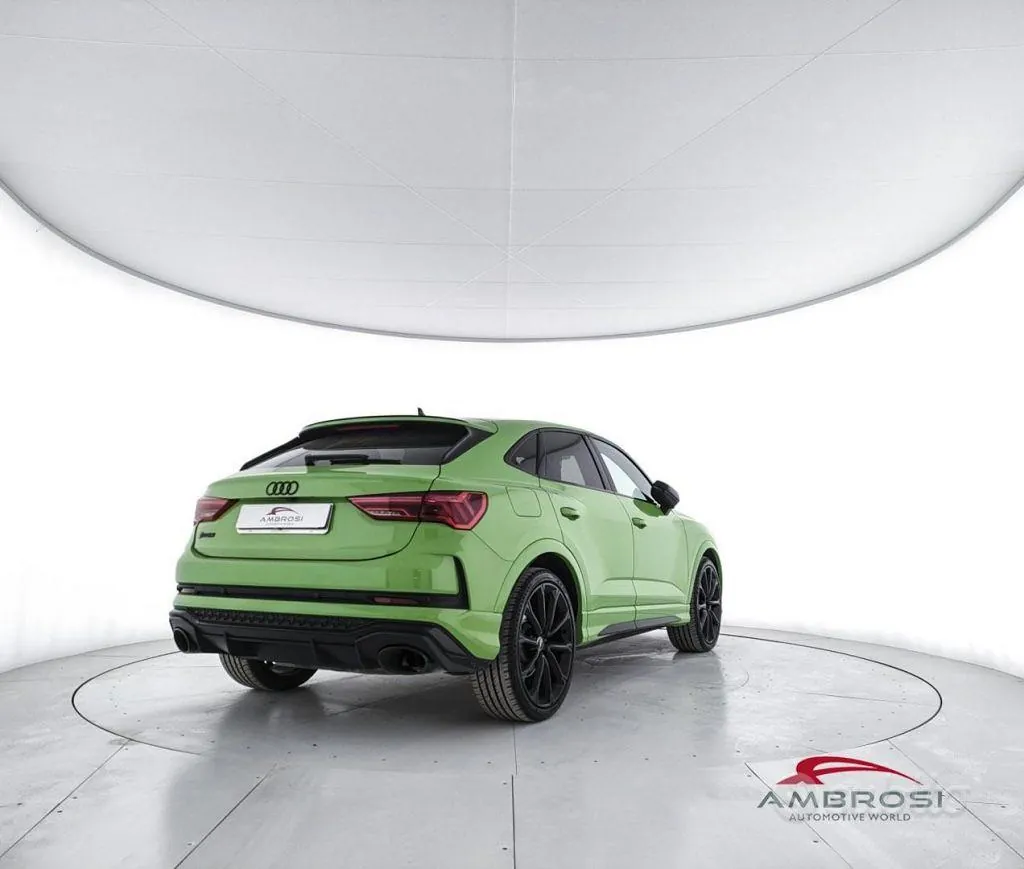 Audi Rs Q3 2021 photo 3