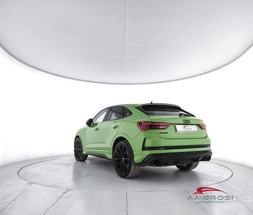 Audi Rs Q3 2021 photo 4