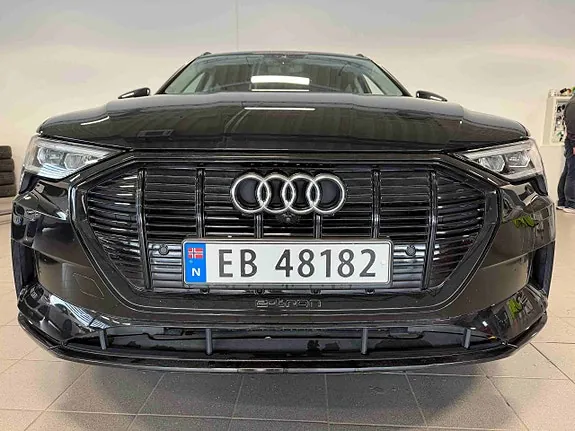 Audi E-Tron 2020 photo 2