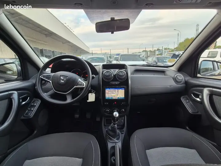 Dacia Duster 2017 photo 3