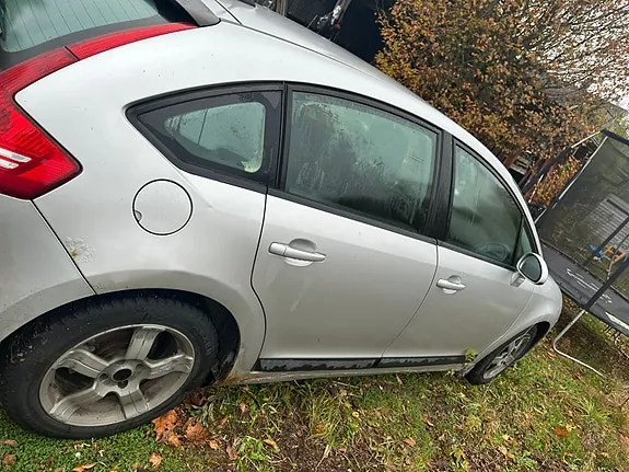 Citroen C4 2008 photo 4