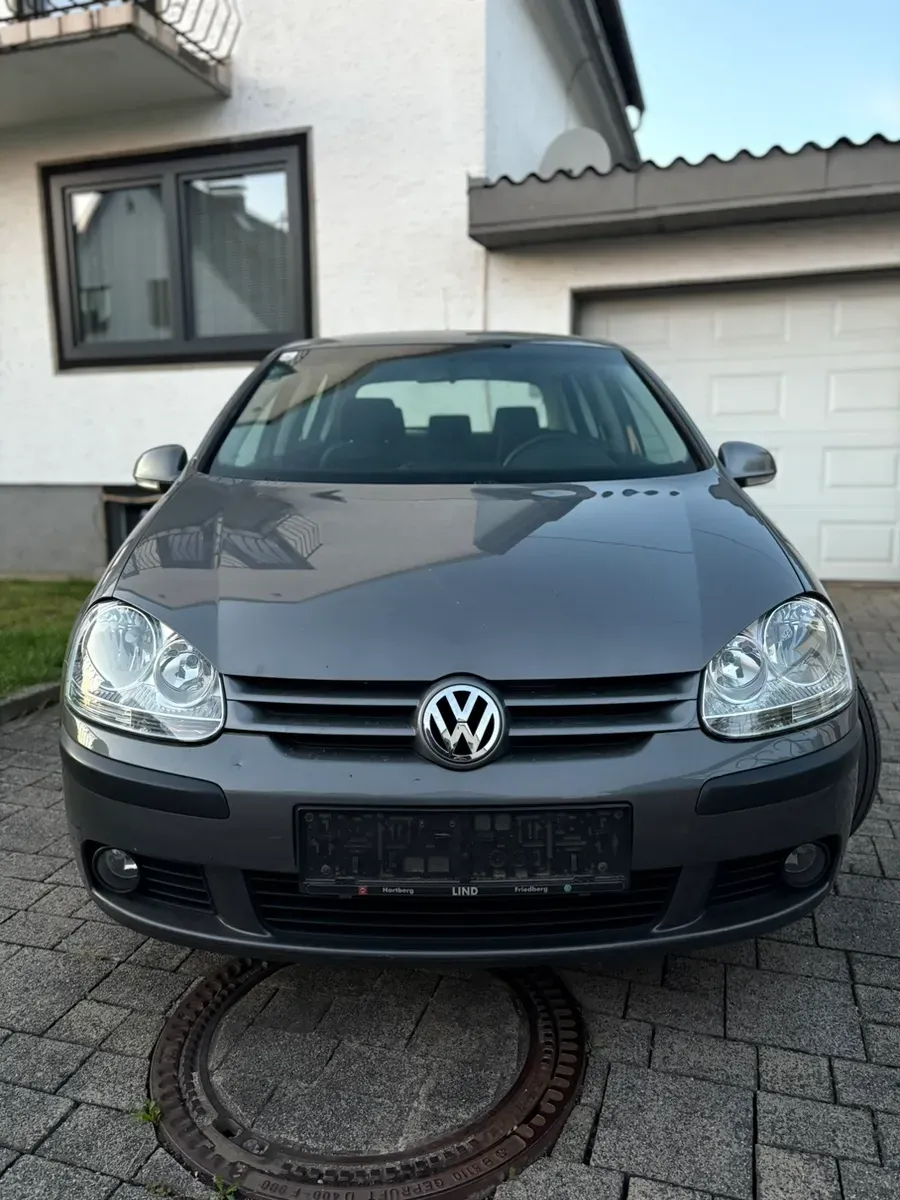 Volkswagen Golf 2006 photo 2