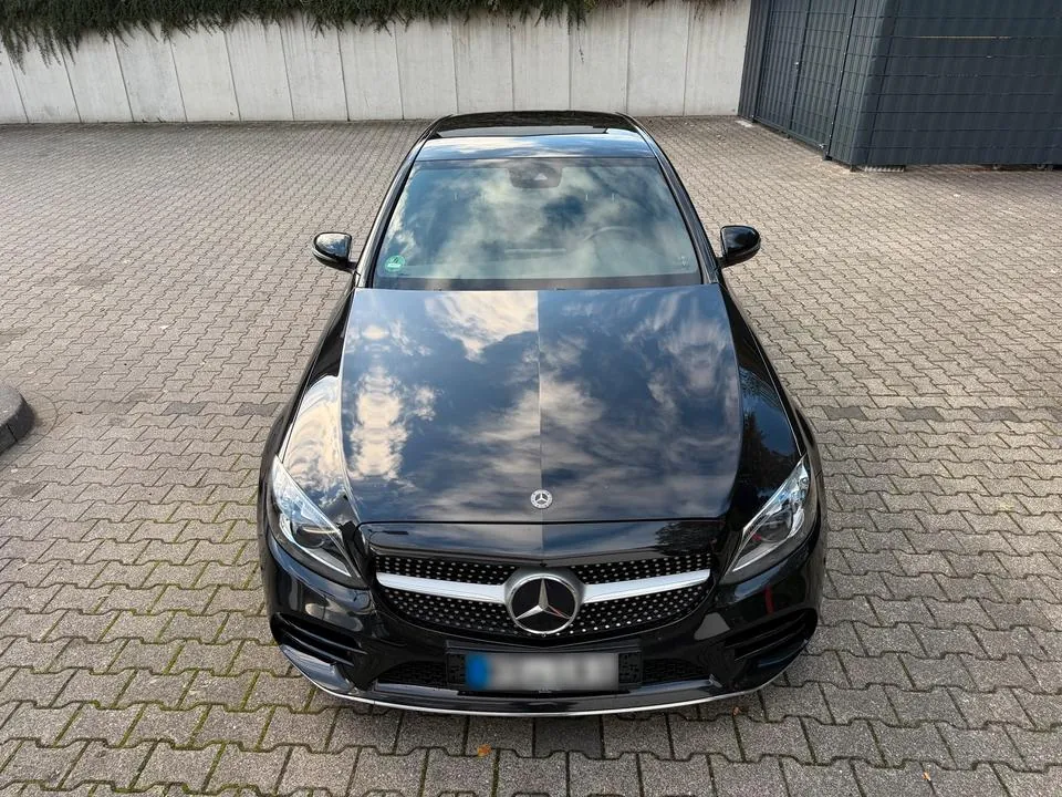 Mercedes-Benz C220D