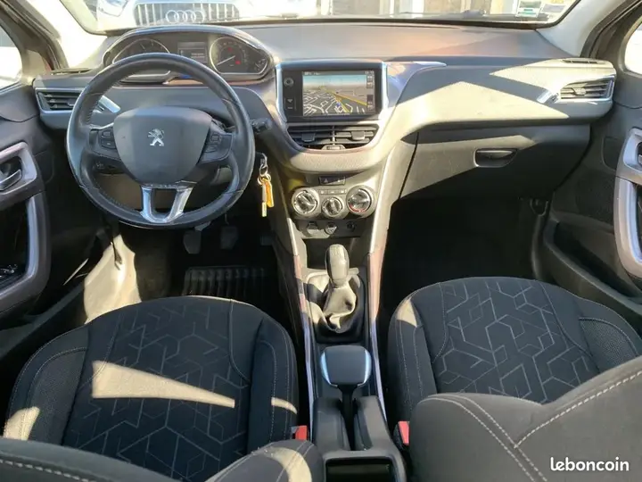 Peugeot 2008 2014 photo 5