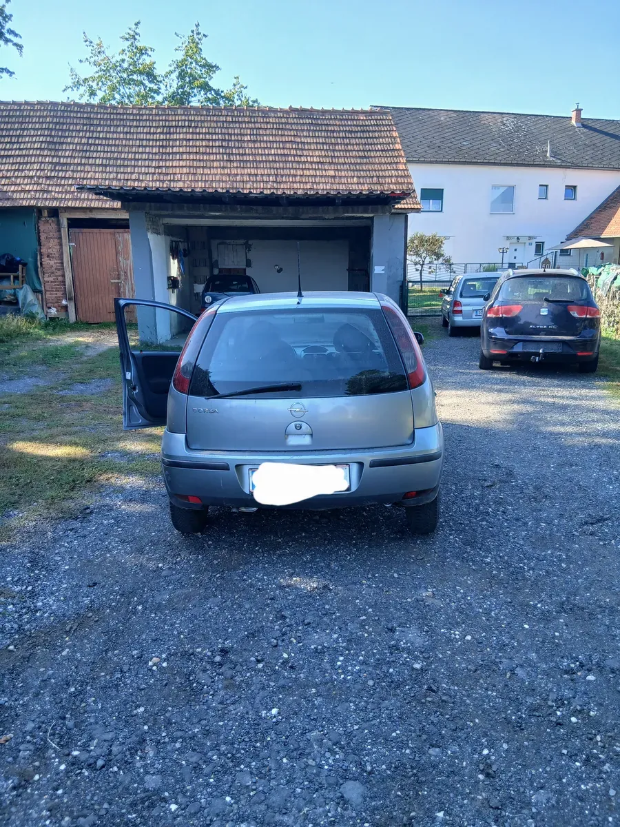 Opel Corsa 2005 photo 3