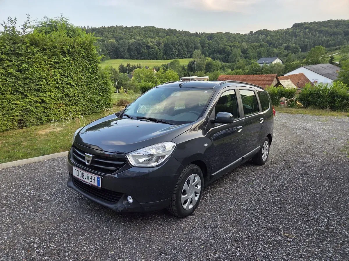 Dacia Lodgy