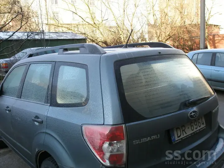 Subaru Forester 2009 photo 3