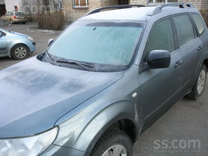 Subaru Forester 2009 photo 2