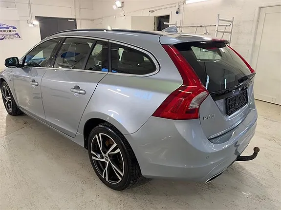 Volvo V60 2013 photo 3