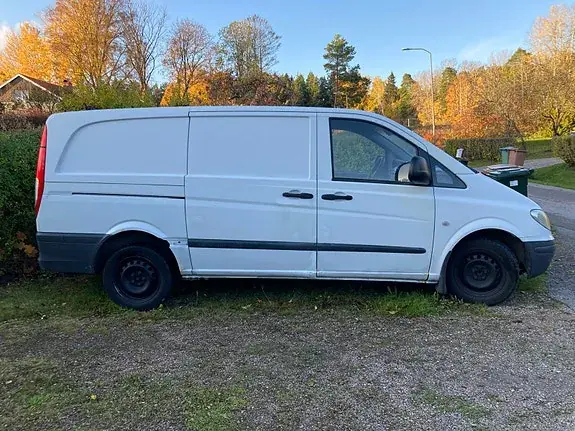 Mercedes-Benz Vito 111