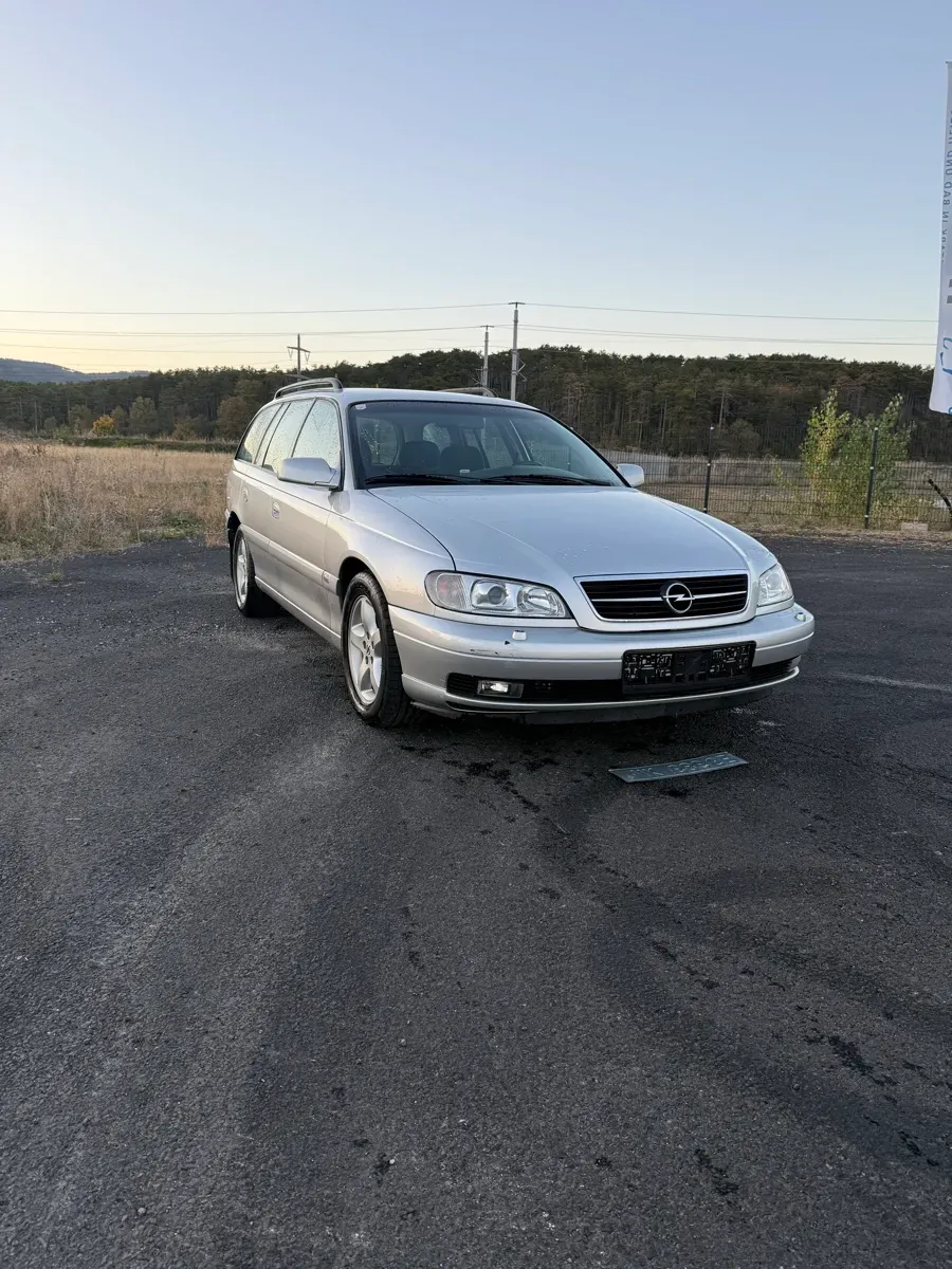 Opel Omega 2002 photo 2