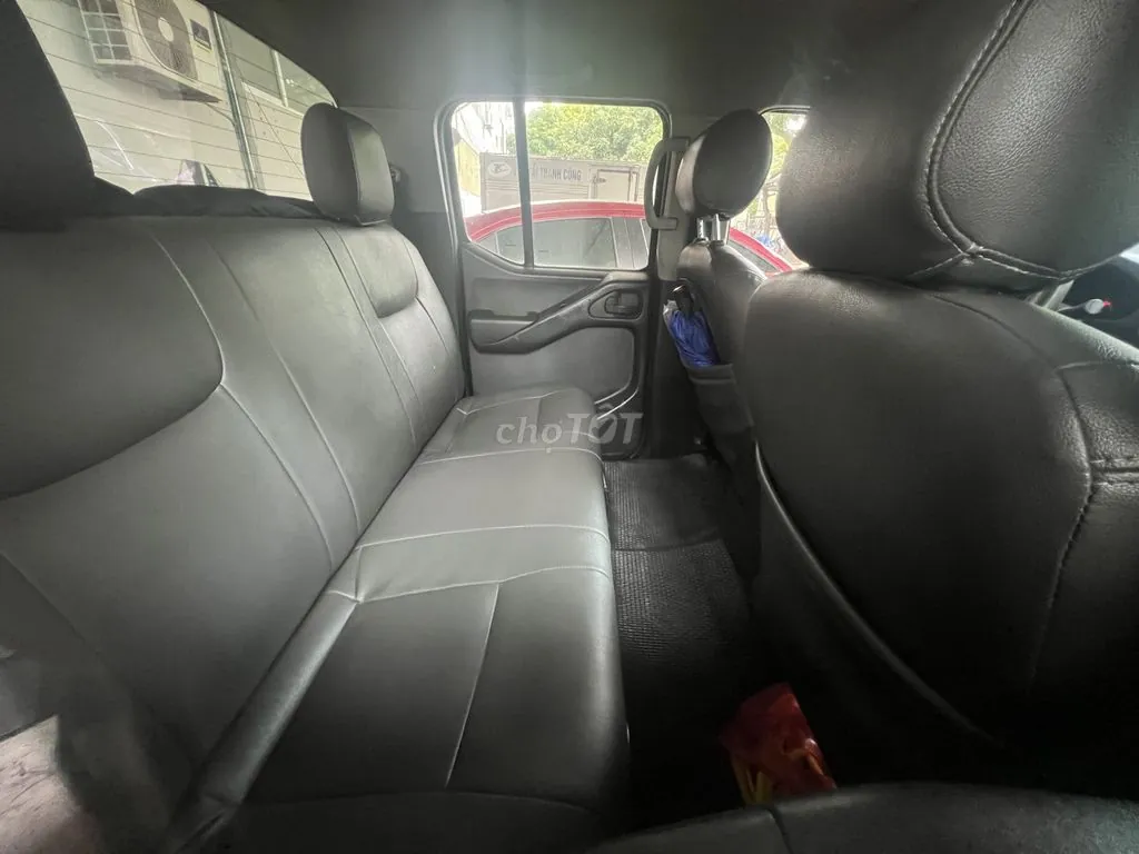 Nissan Navara 2012 photo 3