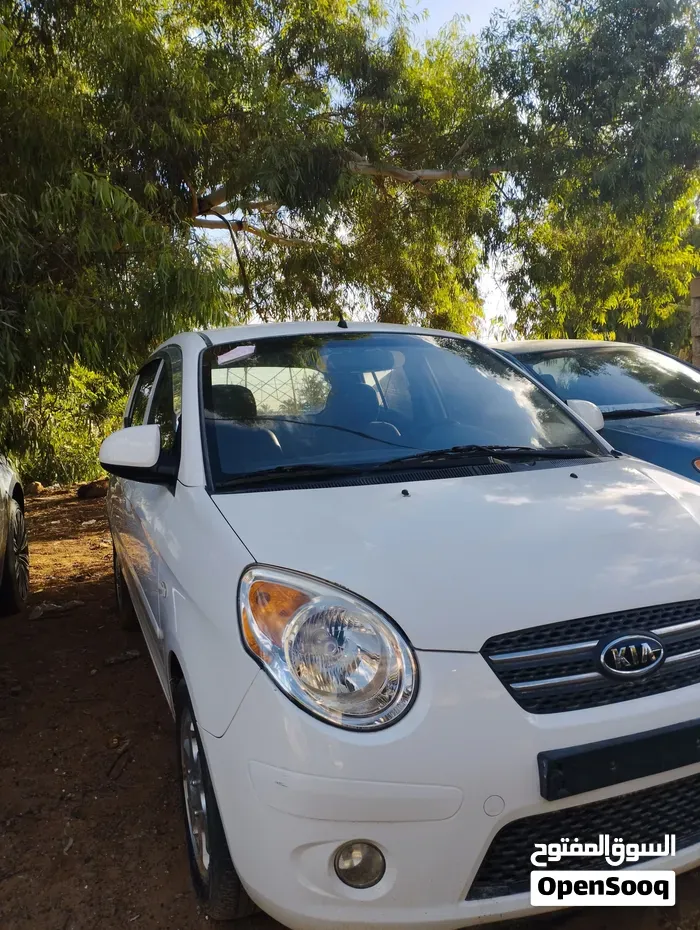 Kia Morning 2010 photo 2