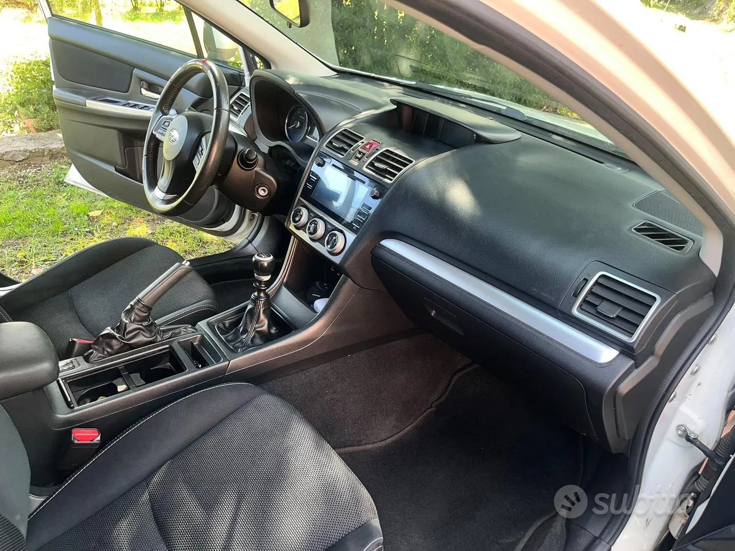 Subaru Xv 2015 photo 5