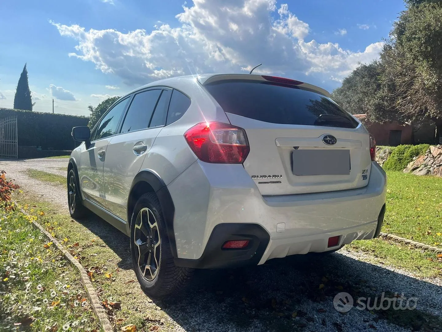 Subaru Xv 2015 photo 4