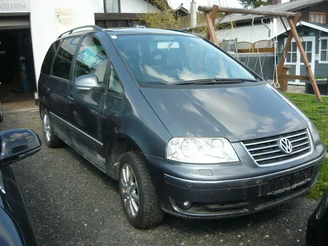 Volkswagen Sharan 2008 photo 3