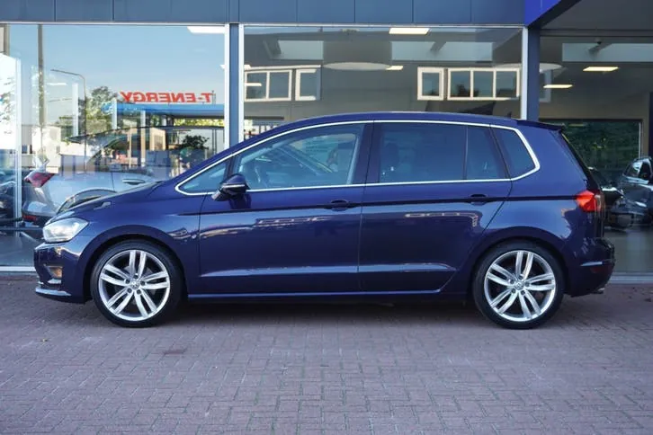 Volkswagen Golf Sportsvan 2014 photo 2