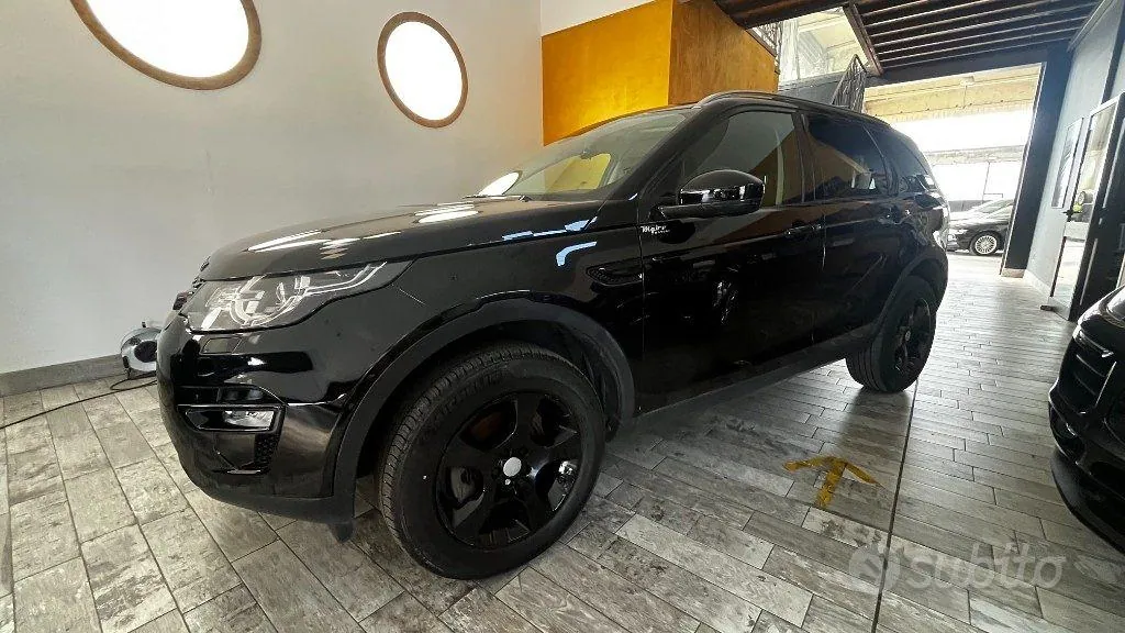 Land Rover Discovery Sport 2019 photo 3