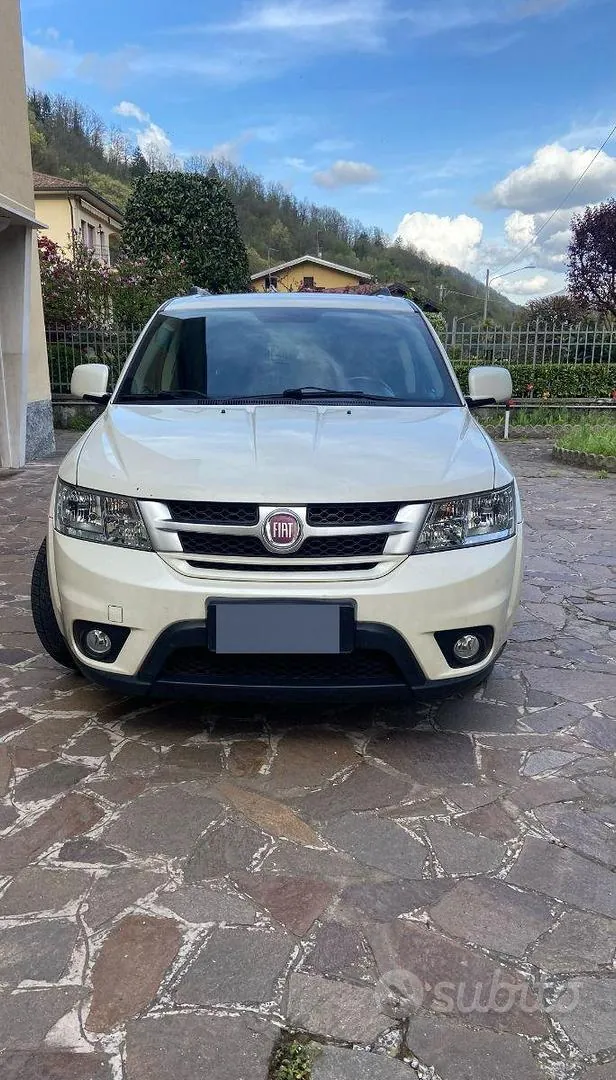 Fiat Freemont 2012 photo 3