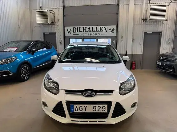 Ford Focus 2014 photo 2