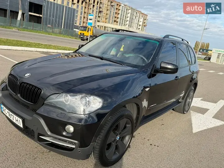 BMW X5 2008 photo 2