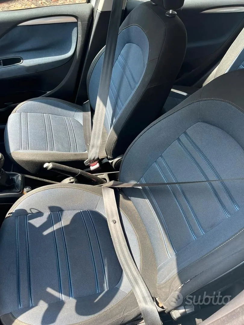 Fiat Punto Evo 2010 photo 4
