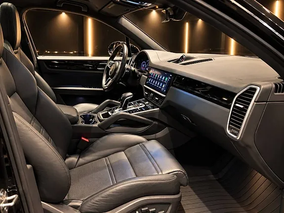 Porsche Cayenne 2023 photo 4