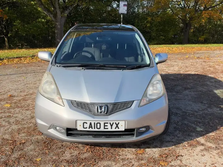 Honda Jazz 2010 photo 4