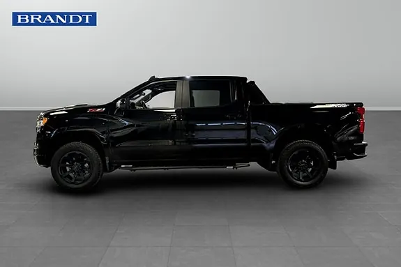 Chevrolet Silverado 1500 2024 photo 3
