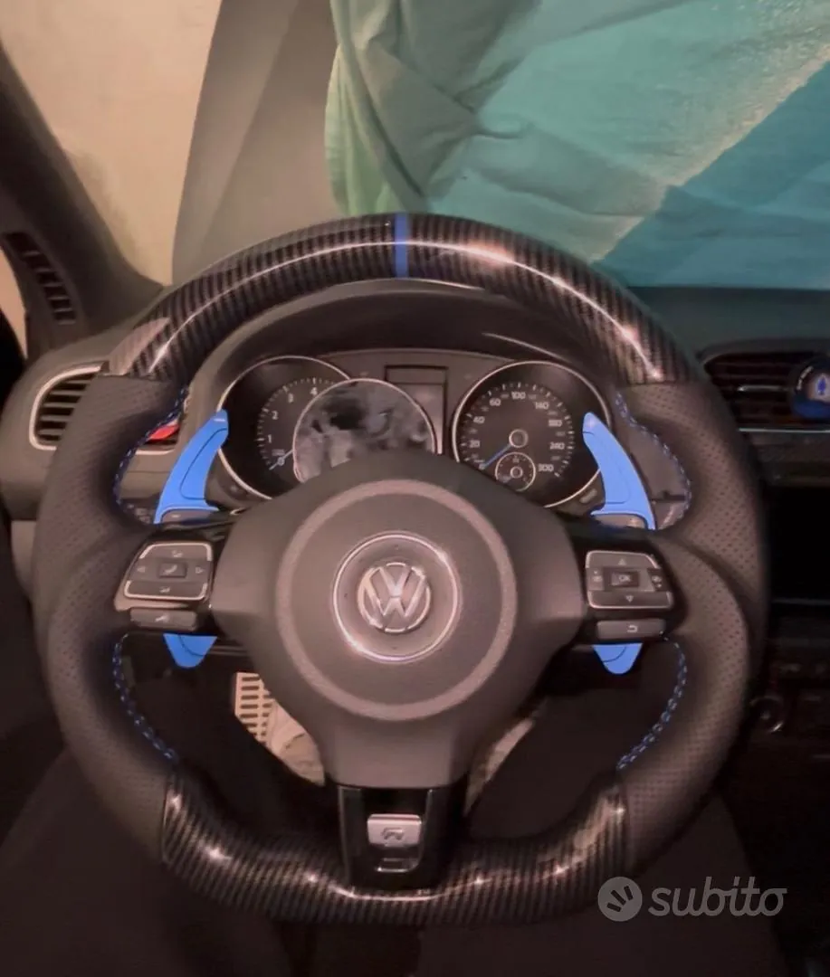 Volkswagen Golf R 2011 photo 3